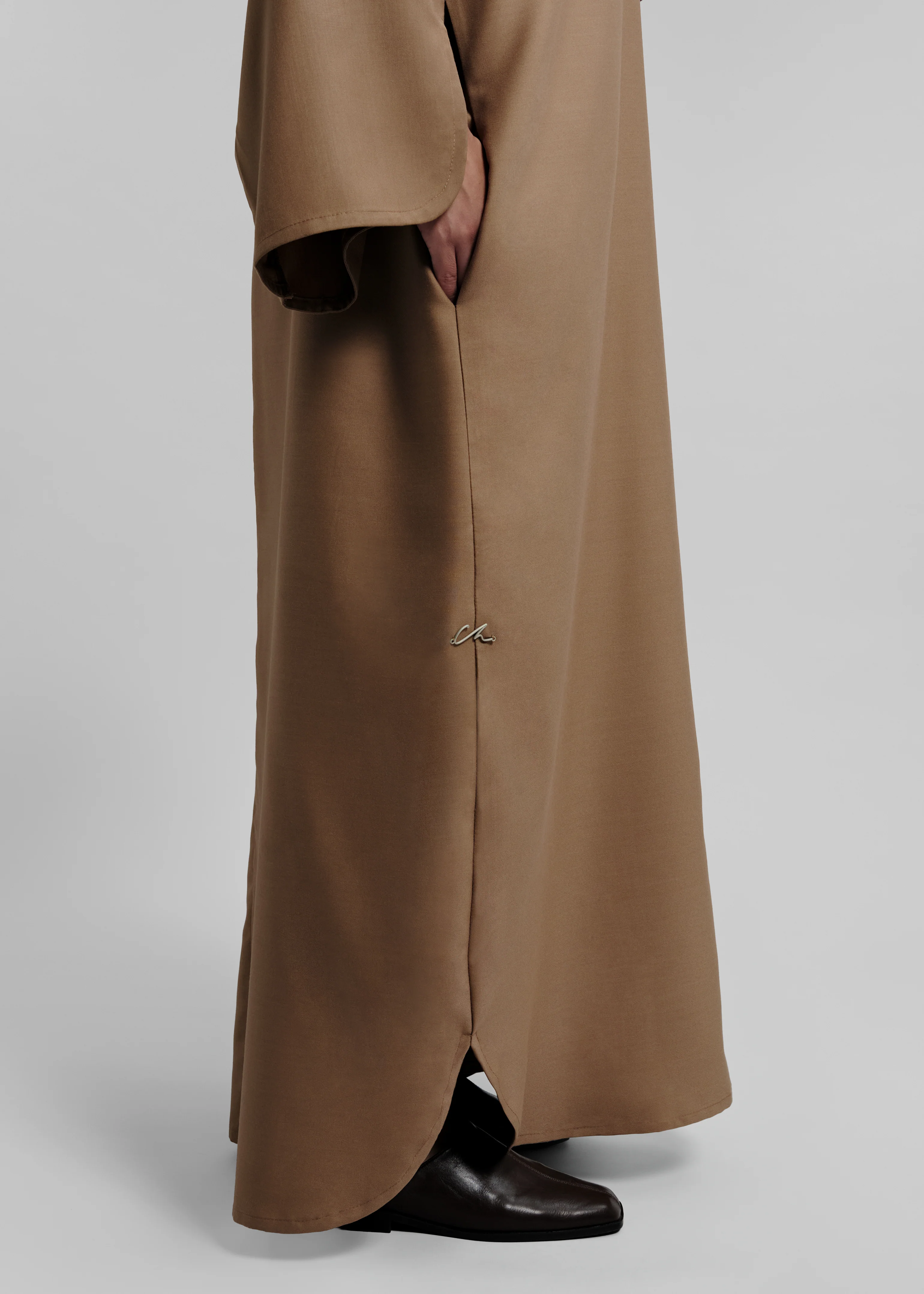 La Robe Qamys Camel - Image 4