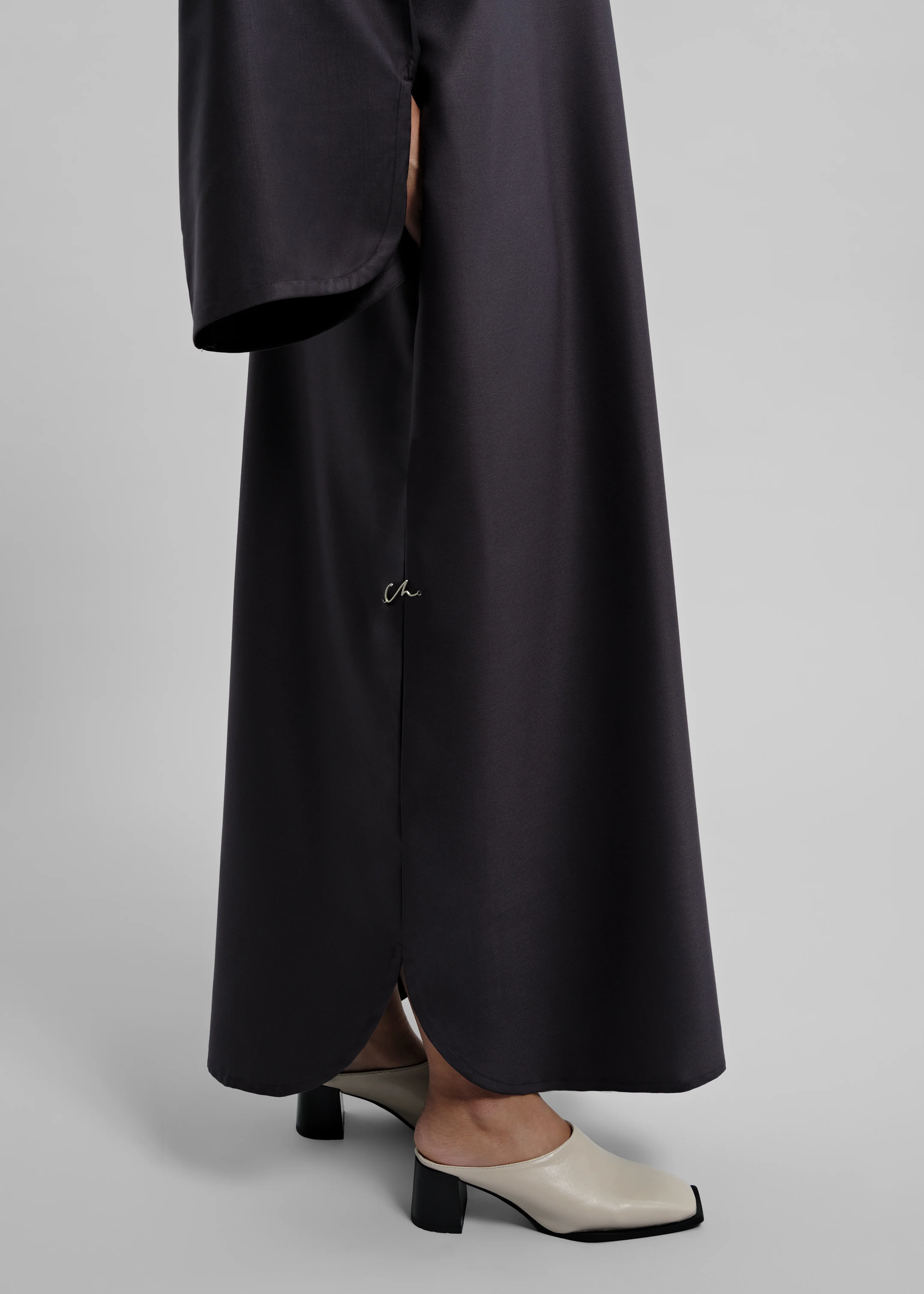 La Robe Qamys Gris anthracite - Image 4