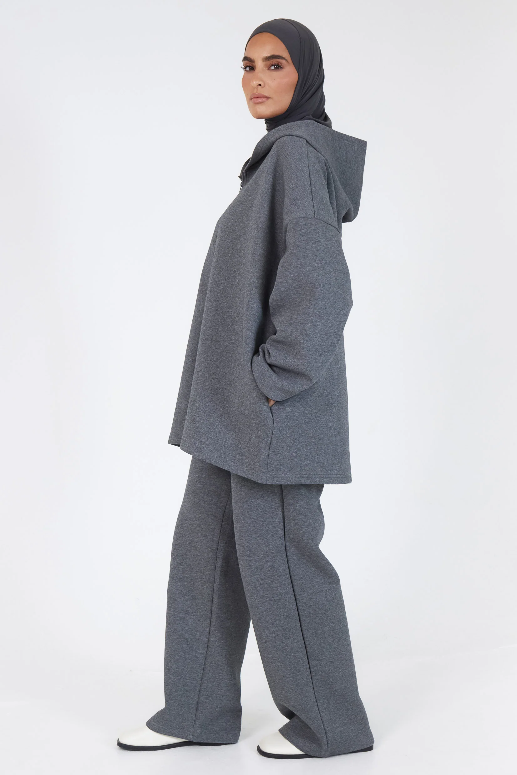 La Veste Comfy Gris Foncé - Image 3