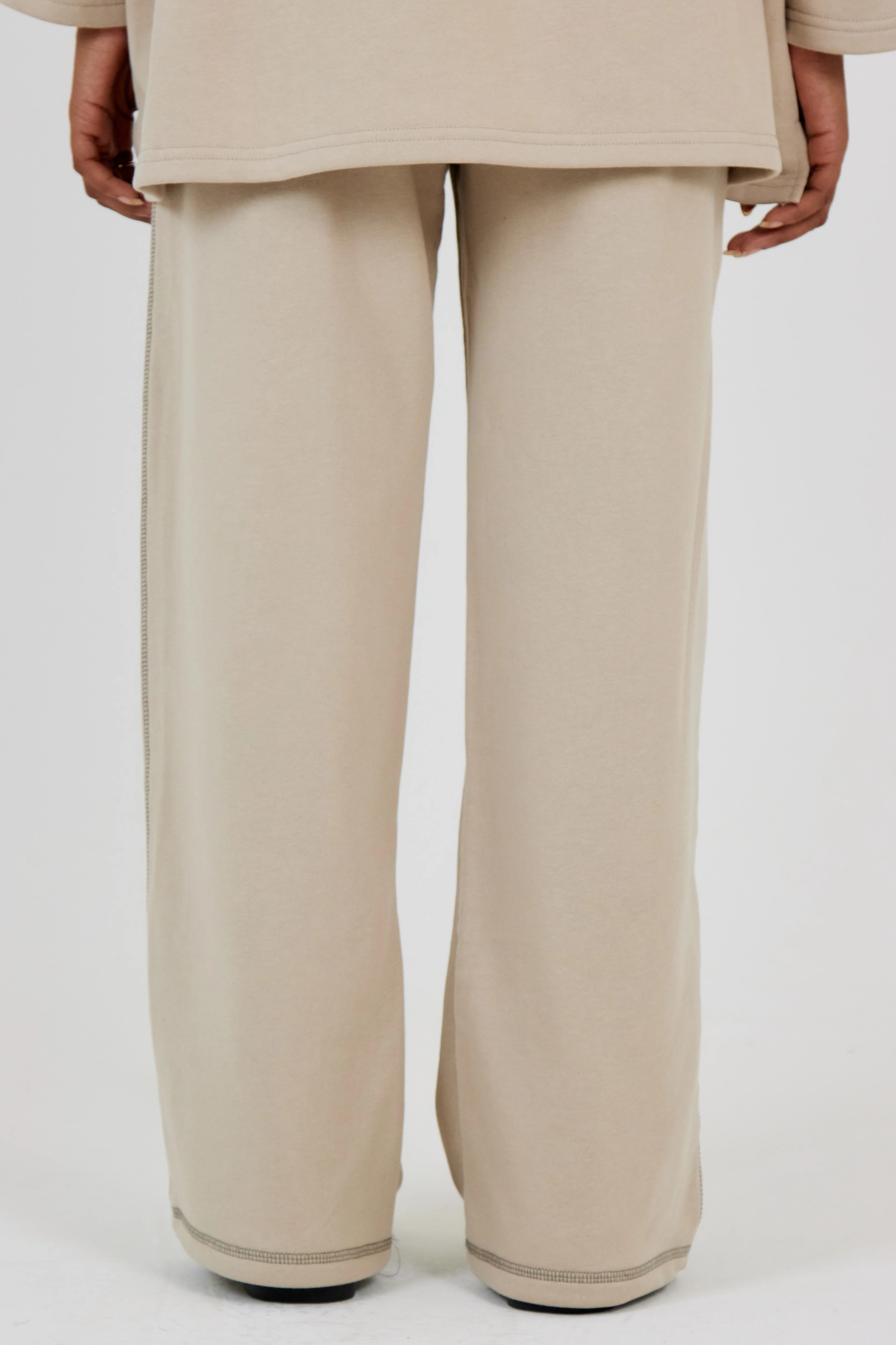 Le Pantalon Essential Taupe - Image 4