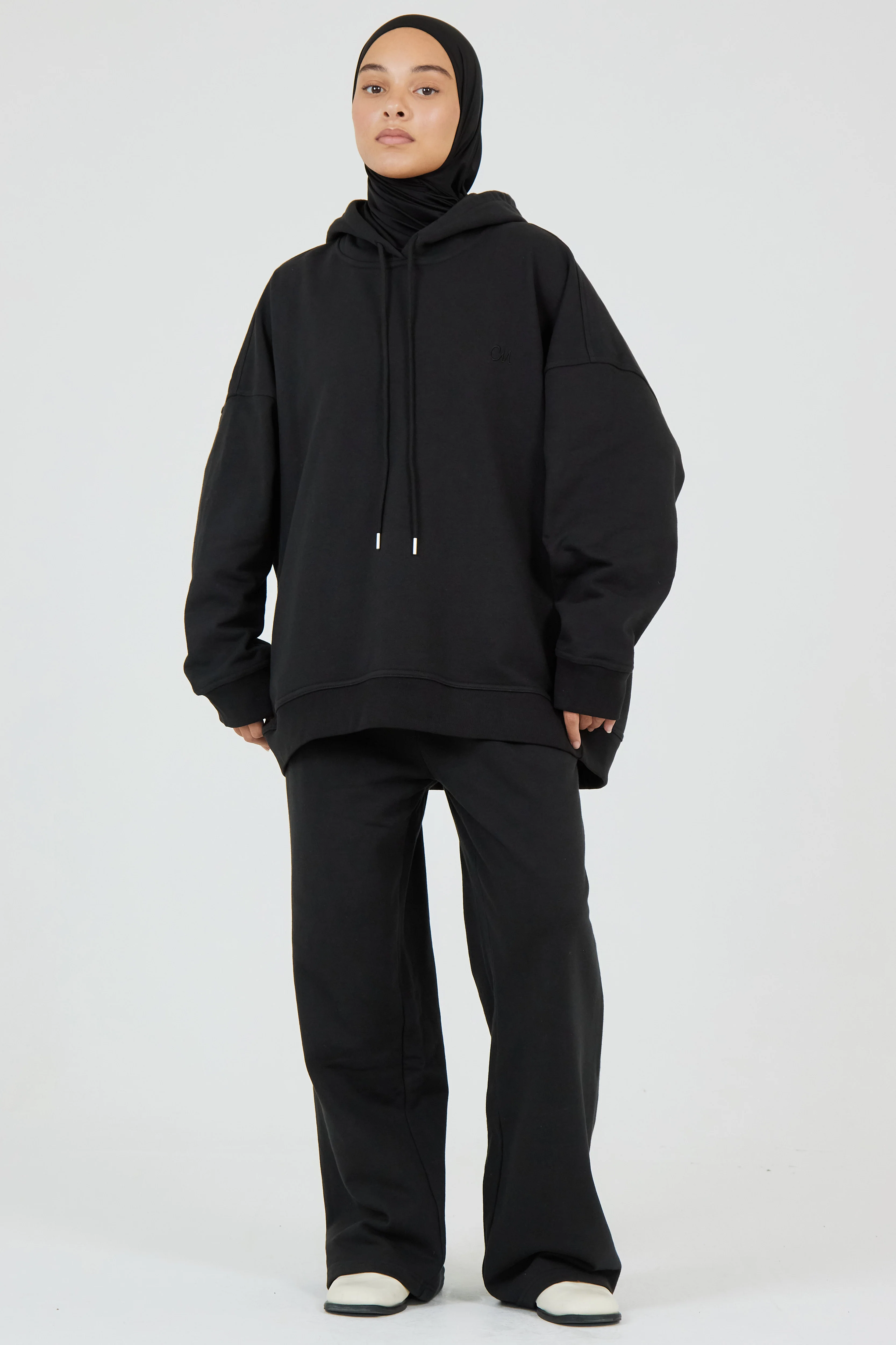 Le Hoodie Noir - Image 5