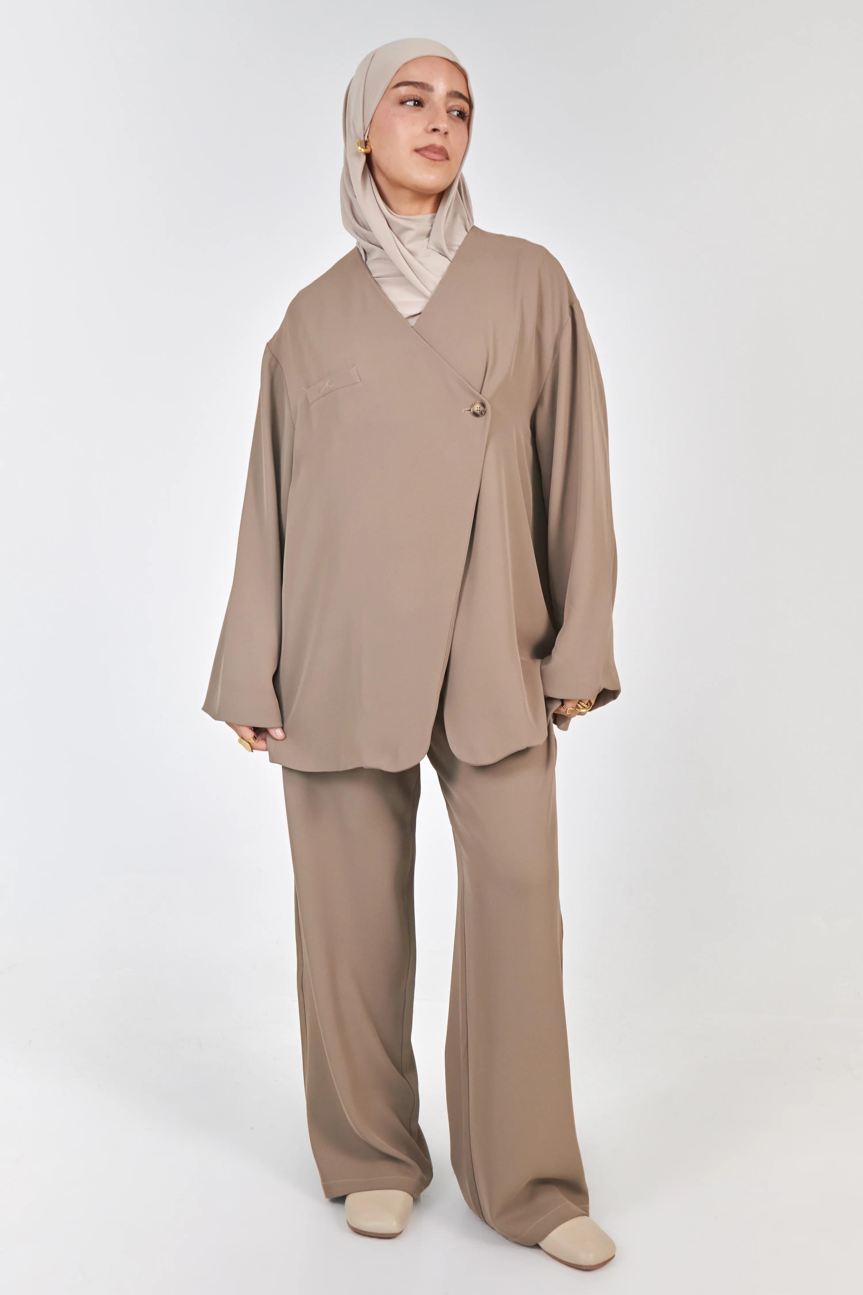 Le Pantalon Classy Taupe - Image 4