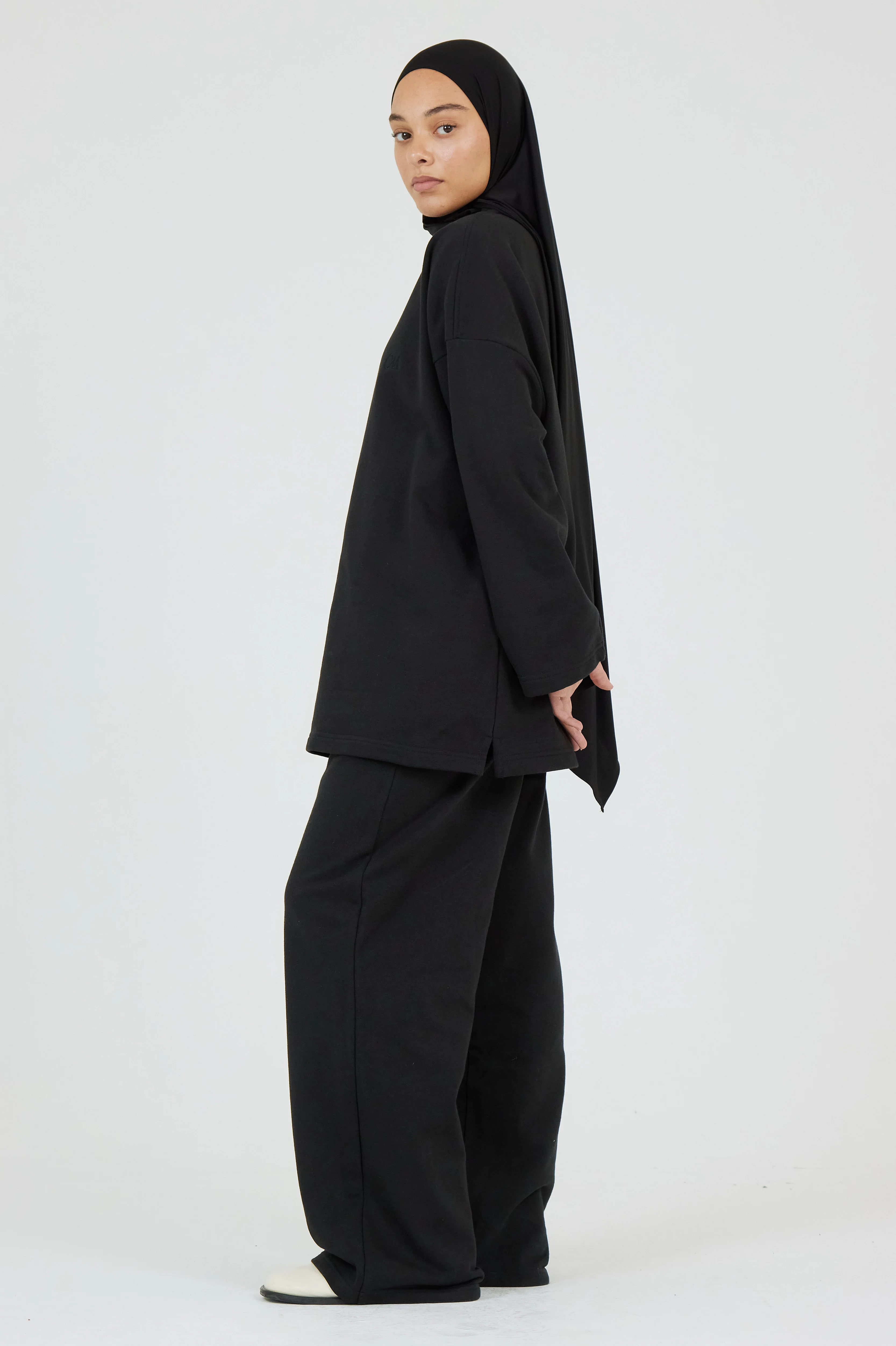 Le Sweat-shirt Noir - Image 5