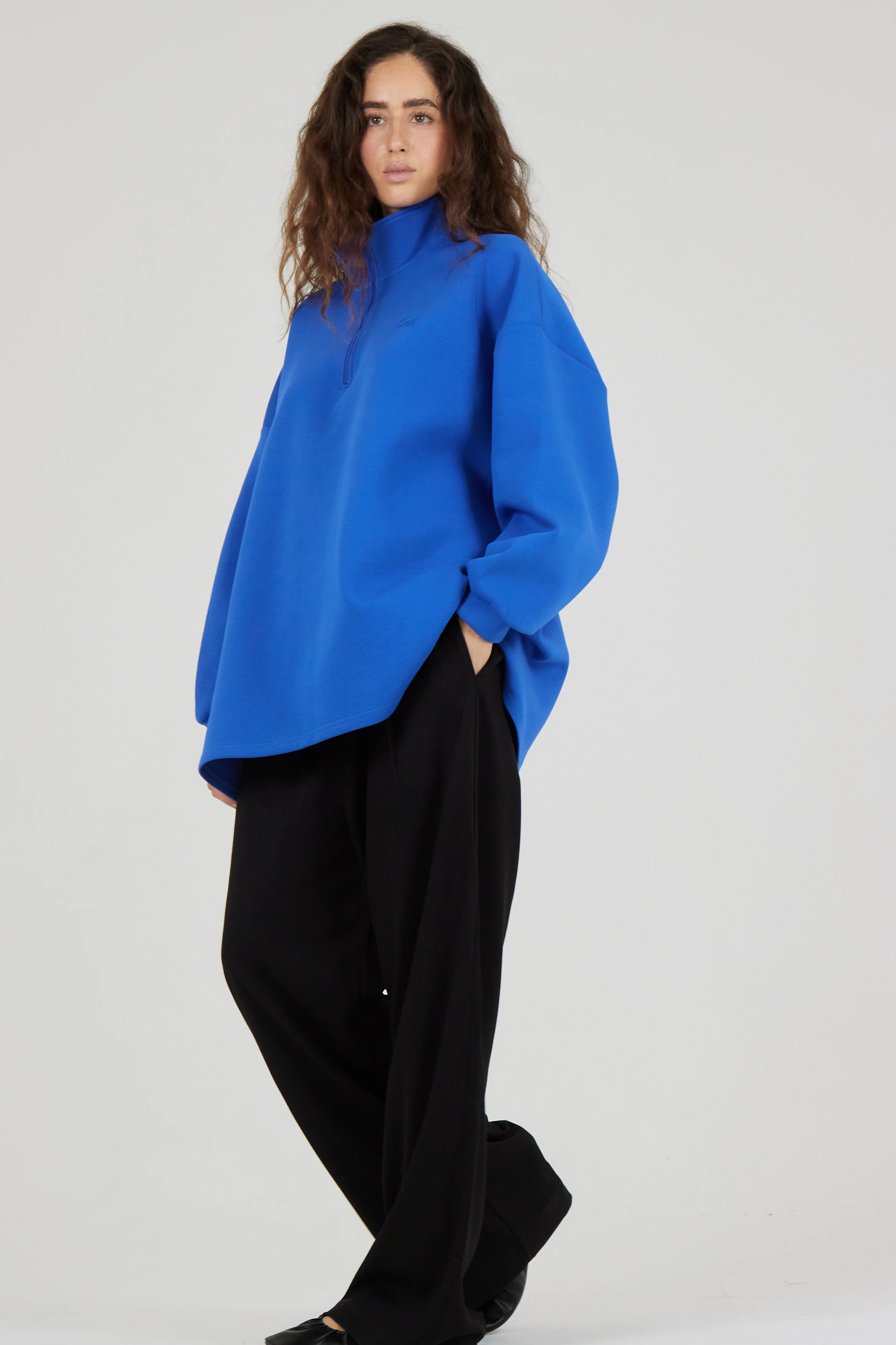 Le Sweat Zip Comfy Bleu Roi - Image 5