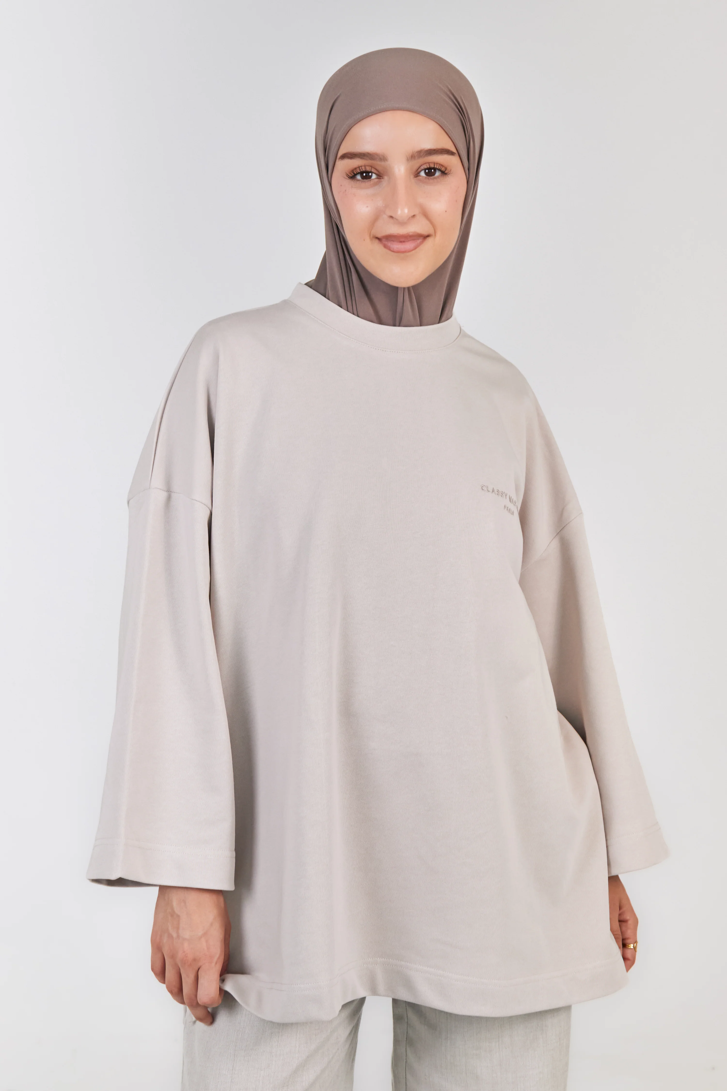 Le T-shirt Signature Greige - Image 4