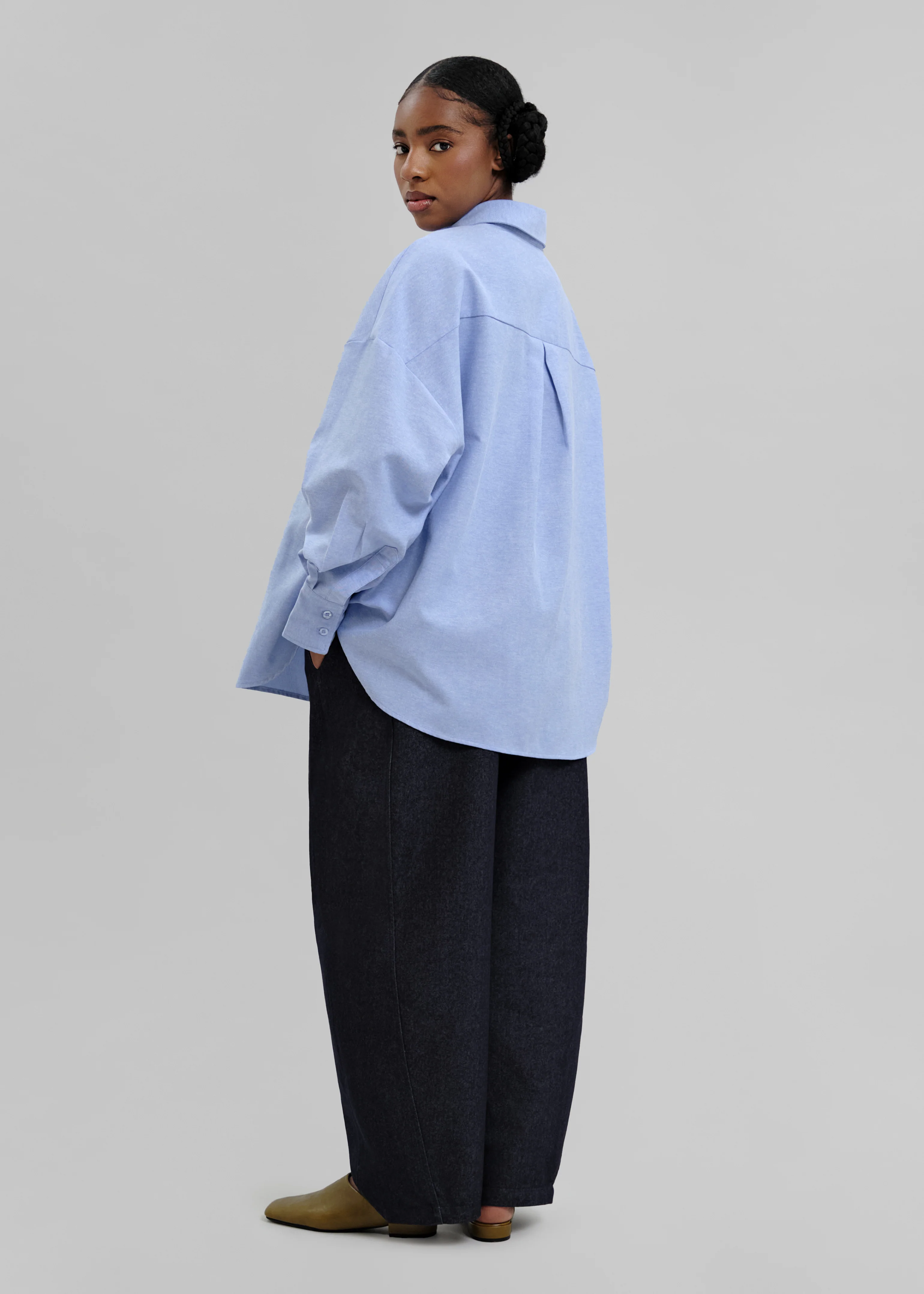 Le Jean Barrel Bleu nuit - Image 3